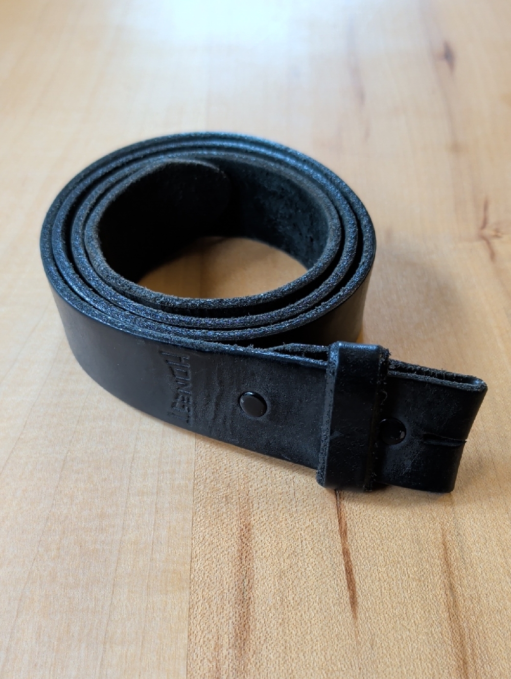 The Honest Company Black Leather Belt Strap - Classic Minimalist